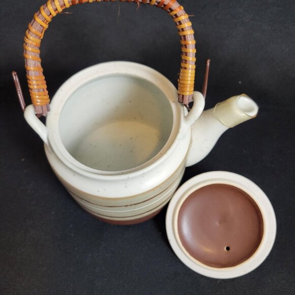 Otagiri Teapot Stoneware 4 cup Hand Crafted Japan Brown with Rattan Handle - Picture 7 of 8